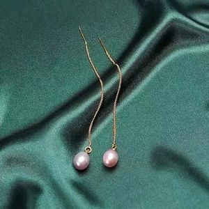 Pink pearl earrings
